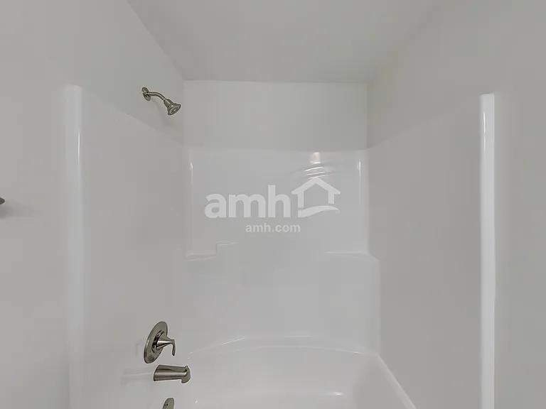 1033 Bluewater Point Dr — Photo 16