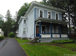 802 Turtle St APT 2, Syracuse, NY 13208