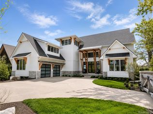 12530 Woodhull Lndg, Fenton, MI 48430