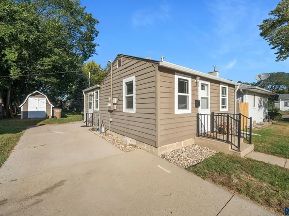 1417 N Mable Ave, Sioux Falls, SD 57103