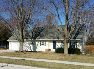 1712 Plymouth St, NEW HOLSTEIN, WI 53061