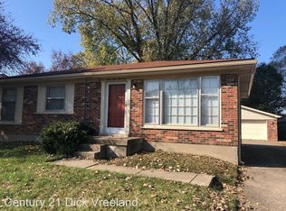 6800 Orange Blossom Rd, Louisville, KY 40219