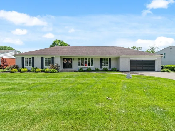19218 Orchard Heights Dr, South Bend, IN 46614