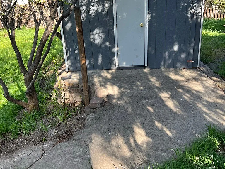 903 W 5th Ave — Photo 38