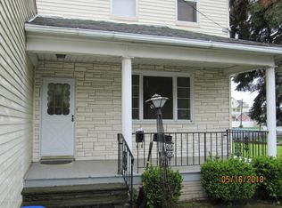 1028 Maple St, Scranton, PA 18505