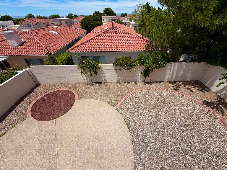 6125 Rosetree Pl NE — Photo 38