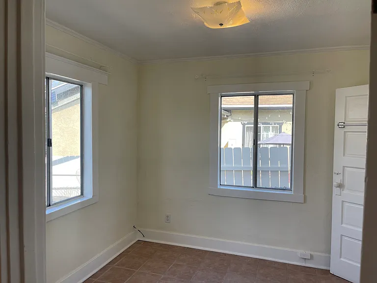 1804 Bellevue Ave — Photo 21