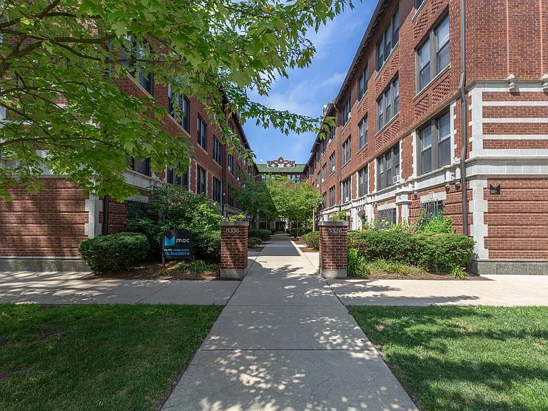 5326-5336 S. Greenwood Avenue — Photo 6