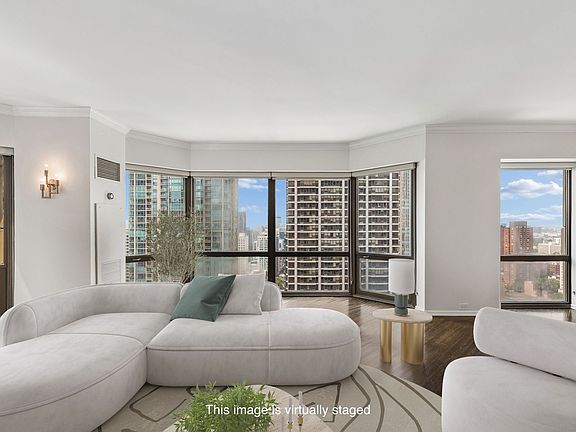 5th image of 100 E Huron St APT 1906
