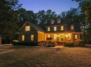 720 Arlington Island Rd, Lanexa, VA 23089