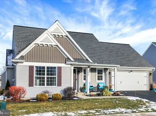 2075 Spring Wood Ln, Mechanicsburg, PA 17055