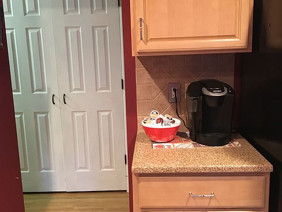 Caesarstone counters