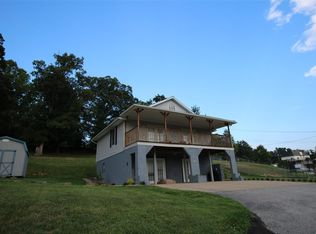 447 Rivendell Rd, Ashland, KY 41102