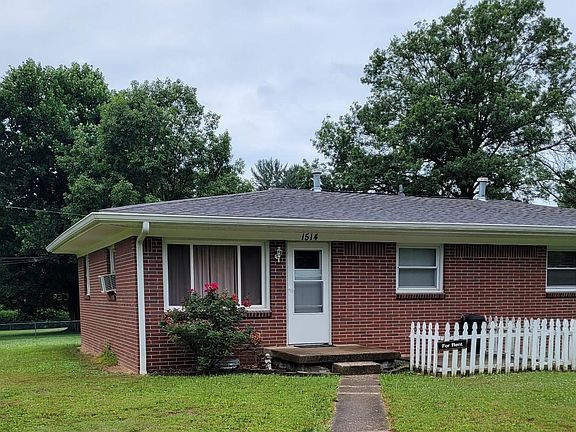2nd image of 1514 E Fairwood Dr