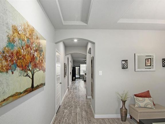 3rd image of 24243 Prairie Glen Ln