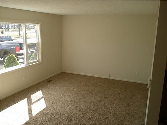 2nd image of 1013 Northway Dr