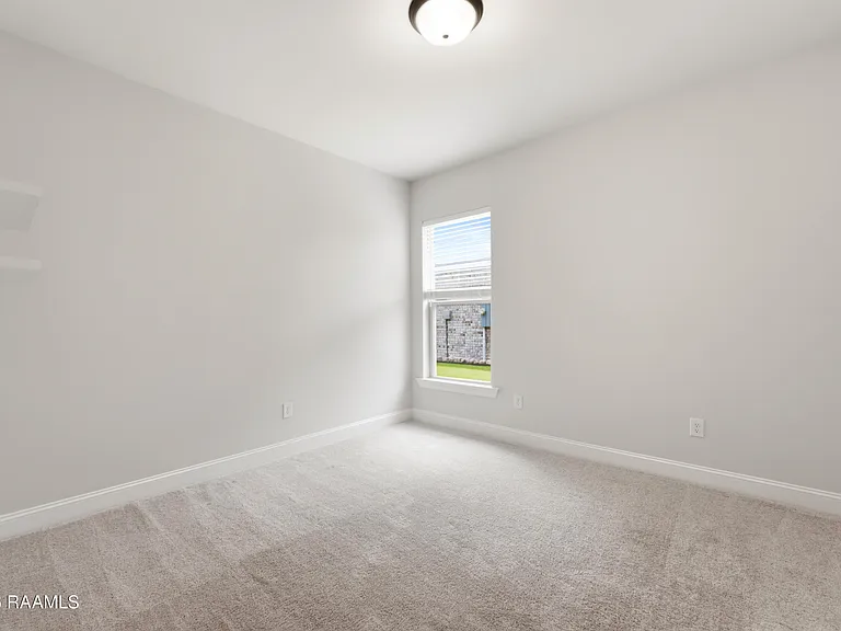 224 Wild Cherry Ln — Photo 17
