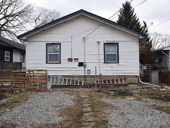 2nd image of 718 N Linwood Ave