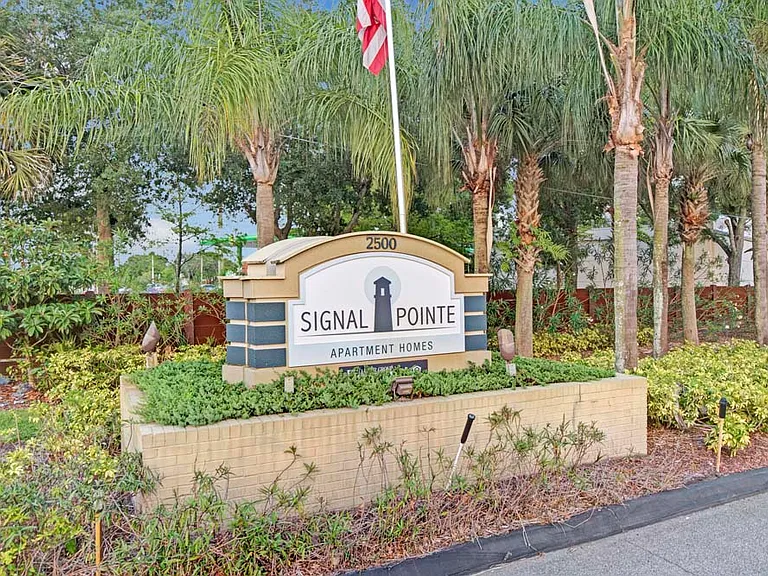 Signal Pointe — Photo 30