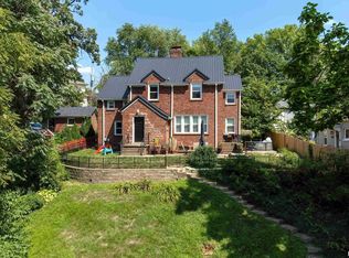 1435 Jersey Ridge Rd, Davenport, IA 52803