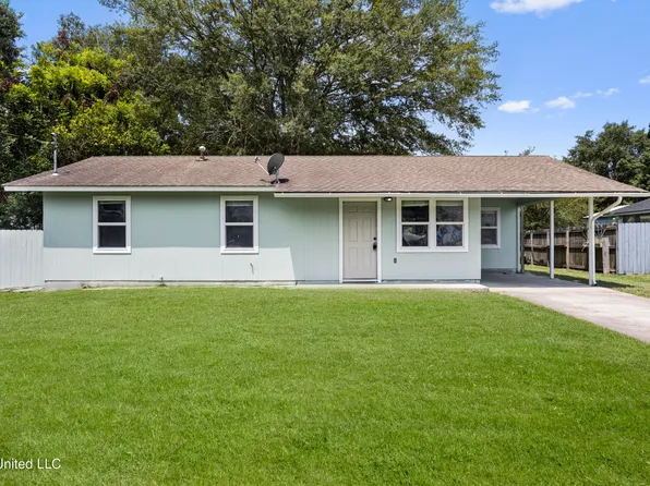 6 Leisha Dr, Long Beach, MS 39560