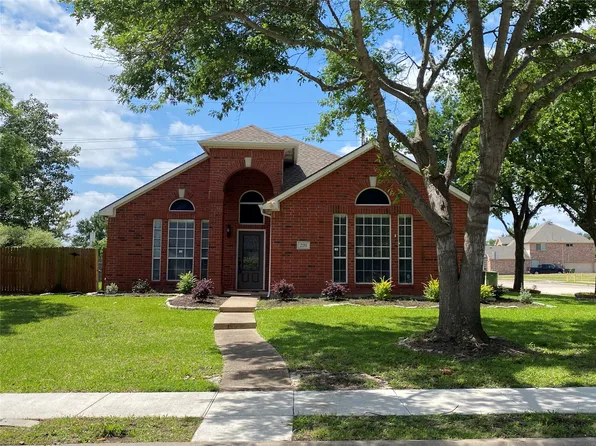 220 Peach Tree Dr, Murphy, TX 75094