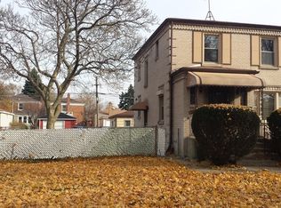 10627 S Eberhart Ave, Chicago, IL