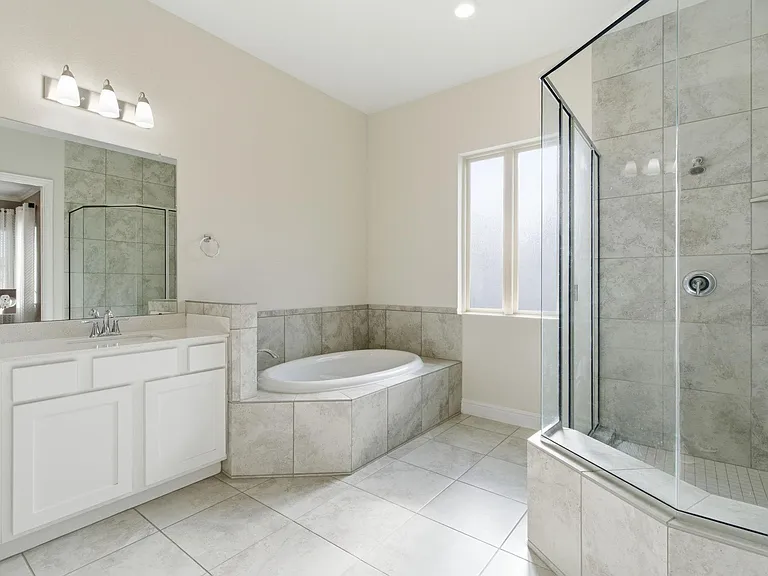 1413 Adell Rose Ln — Photo 21