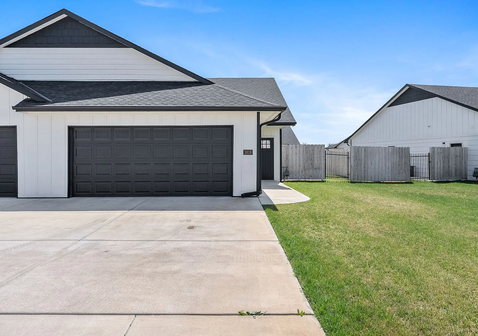 3 Bedroom 2 Bathroom near Haysville — Photo 4