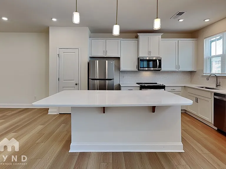 1546 Cedar Tree Dr — Photo 6