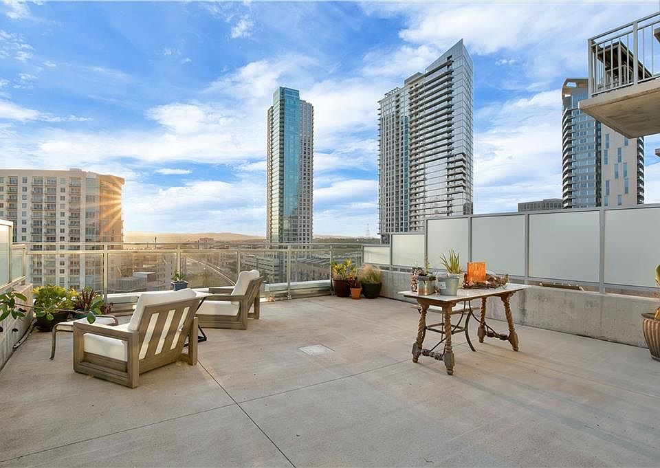 1st image of 222 West Ave Unit 1004