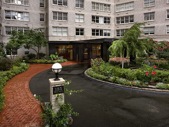 5th image of 155 W 68th St APT 528