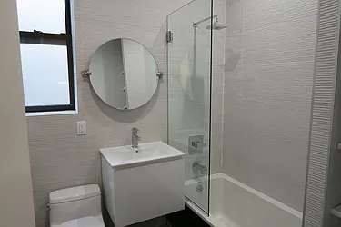 Rented by Lucky Apt Inc