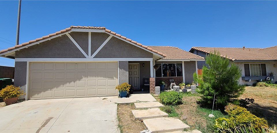1st image of 25020 Dana Ln