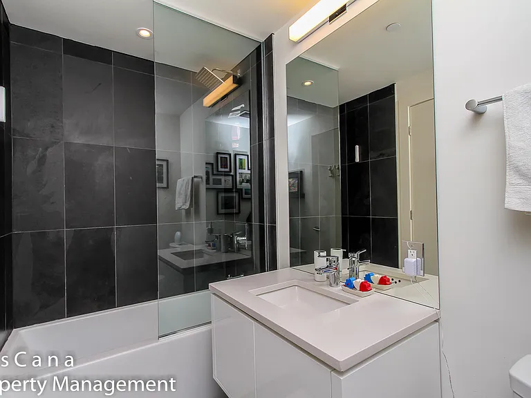 135 Barrette St #409 — Photo 28
