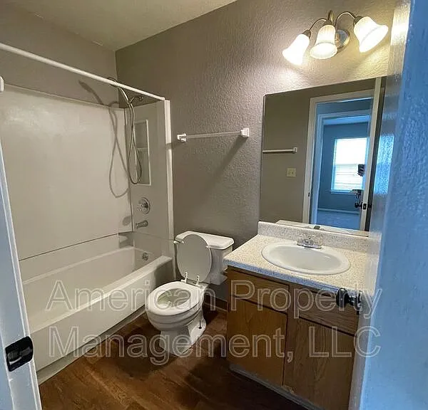 13120 E 44th St — Photo 17