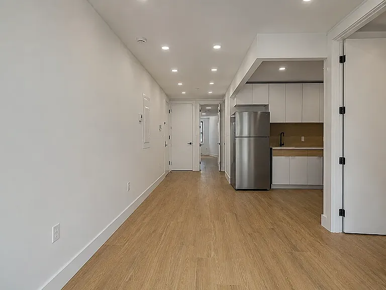 175 Rochester Ave #2C — Photo 4