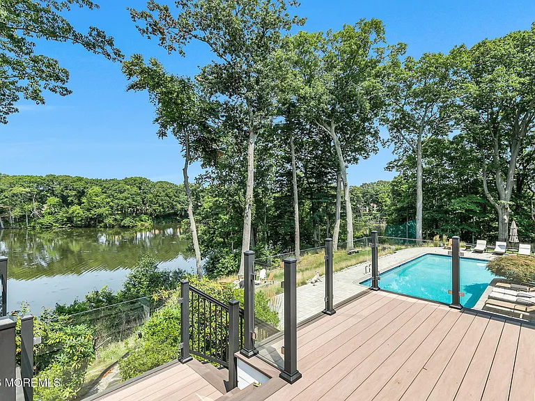 15 Page Dr — Photo 17