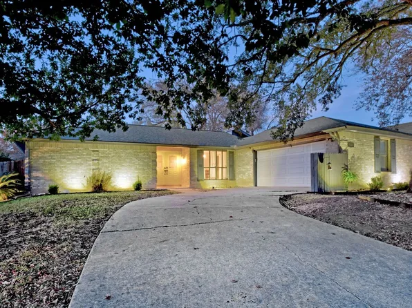 3505 Wimbledon Dr, Schertz, TX 78108