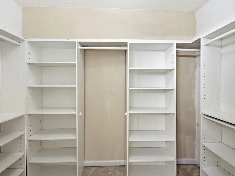 7649 Tollgate Ct — Photo 30