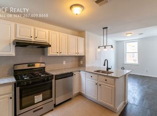 305 N 41st St #2, Philadelphia, PA 19104
