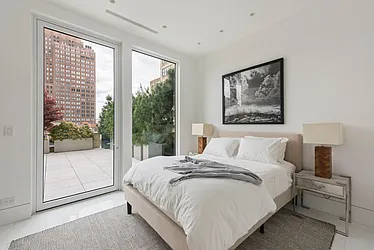 Sold by Nest Seekers International