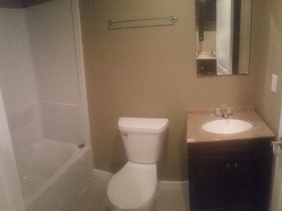 5th image of 1770 Monroe St APT B12