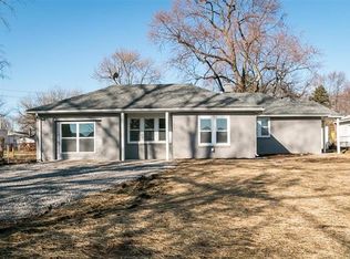 105 N Ruby Ln, Fairview Heights, IL 62208