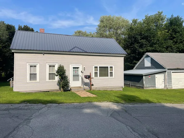 10 Mill Street, Dexter, ME 04930