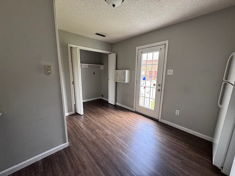 123 Stephanie Dr #H — Photo 3