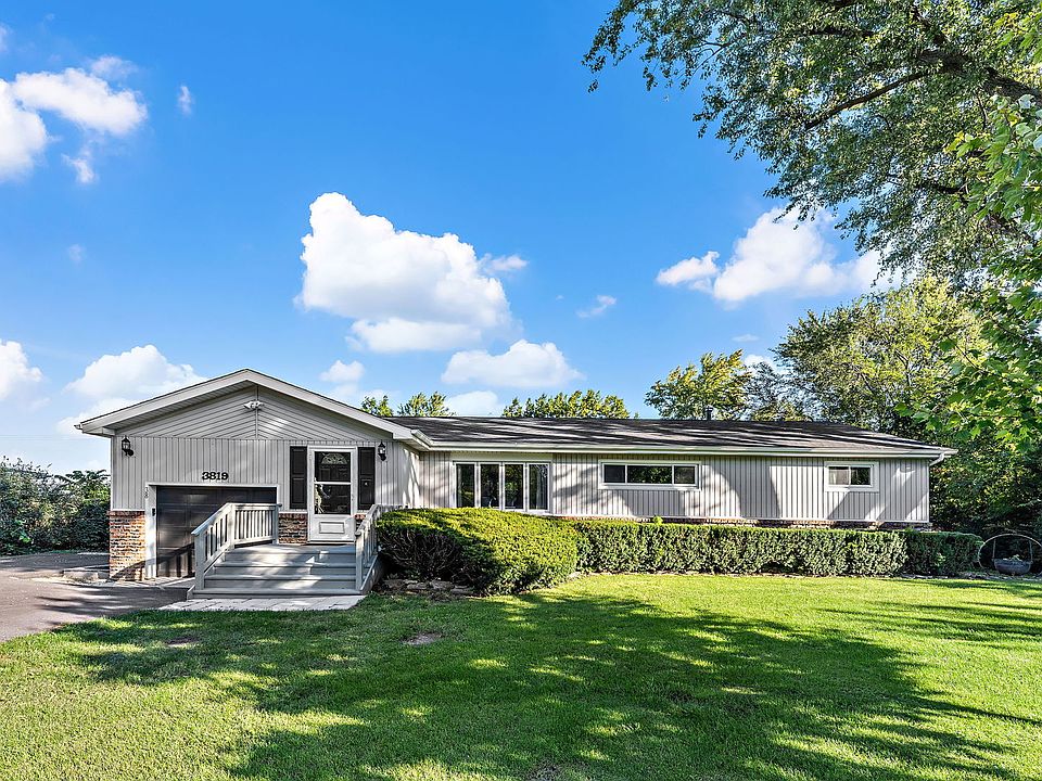 1st image of 3819 E Lakeview Dr