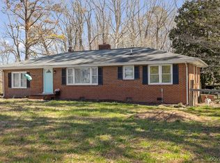 8510 Old Town Rd, Disputanta, VA 23842
