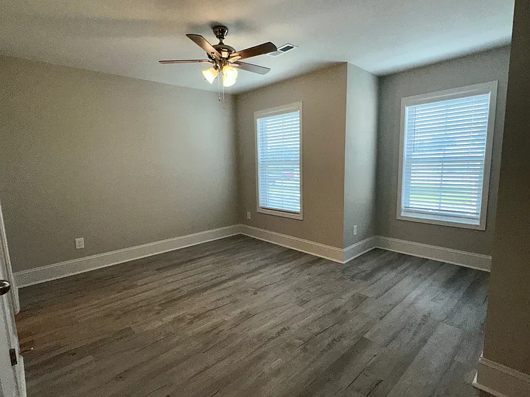 2879B Jubilee Dr — Photo 16