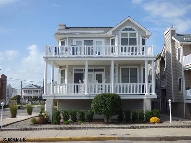 1st image of 4662 Asbury Ave #2